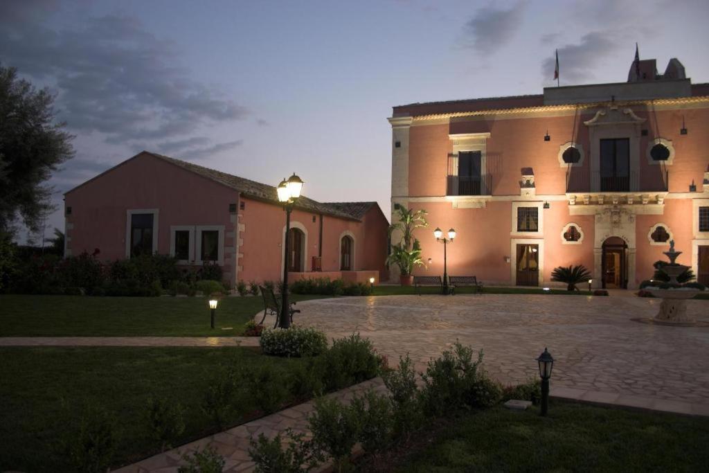 Hotel Lady Lusya Cassibile Exterior foto